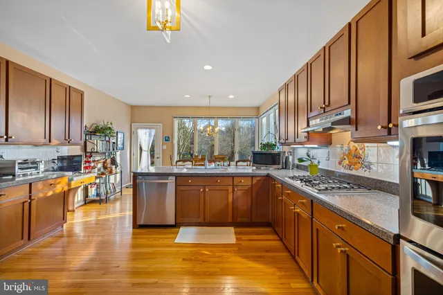 $799,000 | 9 Jazz Way, Mount Laurel, NJ 08054