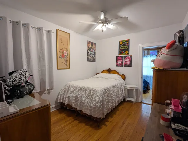 $684,000 | 6734 North Campbell Avenue, Chicago, IL 60645