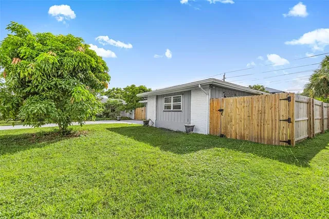$230,000 | 4838 West Drive, Fort Myers, FL 33907