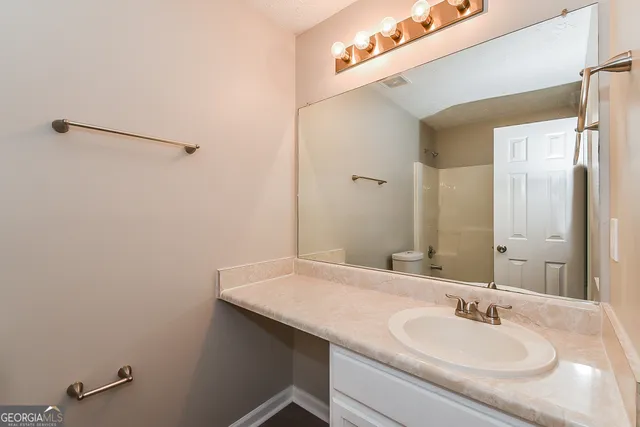 $1,840 | 780 Silverthorne Circle, Douglasville, GA 30134