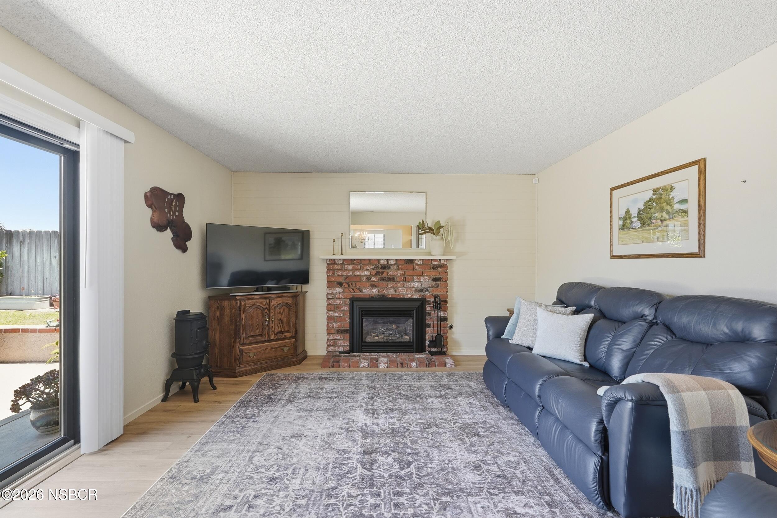 357 El Cerrito Santa Maria, CA 93455 - Photo 18 of 49 18_357 el cerrito-18