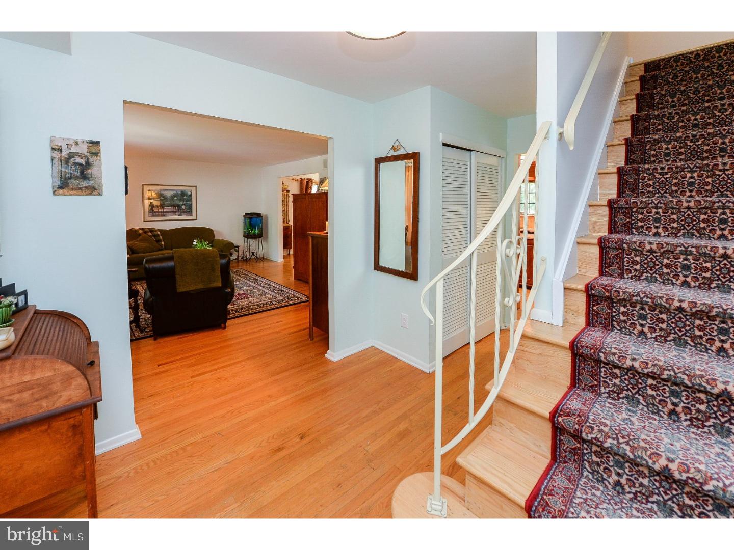 14 Ramsgate Road Cherry Hill, NJ 08003 - Photo 3 of 25 Gallery Image 3