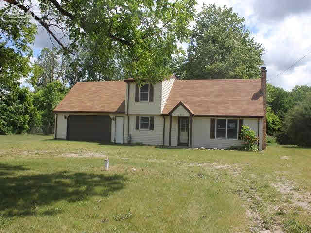 12339 Linden Road Linden, MI 48451 - Photo 1 of 41 21317292.JPG