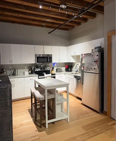 $3,400 | 58 13th Street, Unit 200, Boston, MA 02129