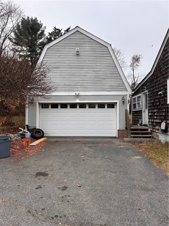224 West Greenville Road Scituate, RI 02857 - Photo 4 of 37 Gallery Image 4