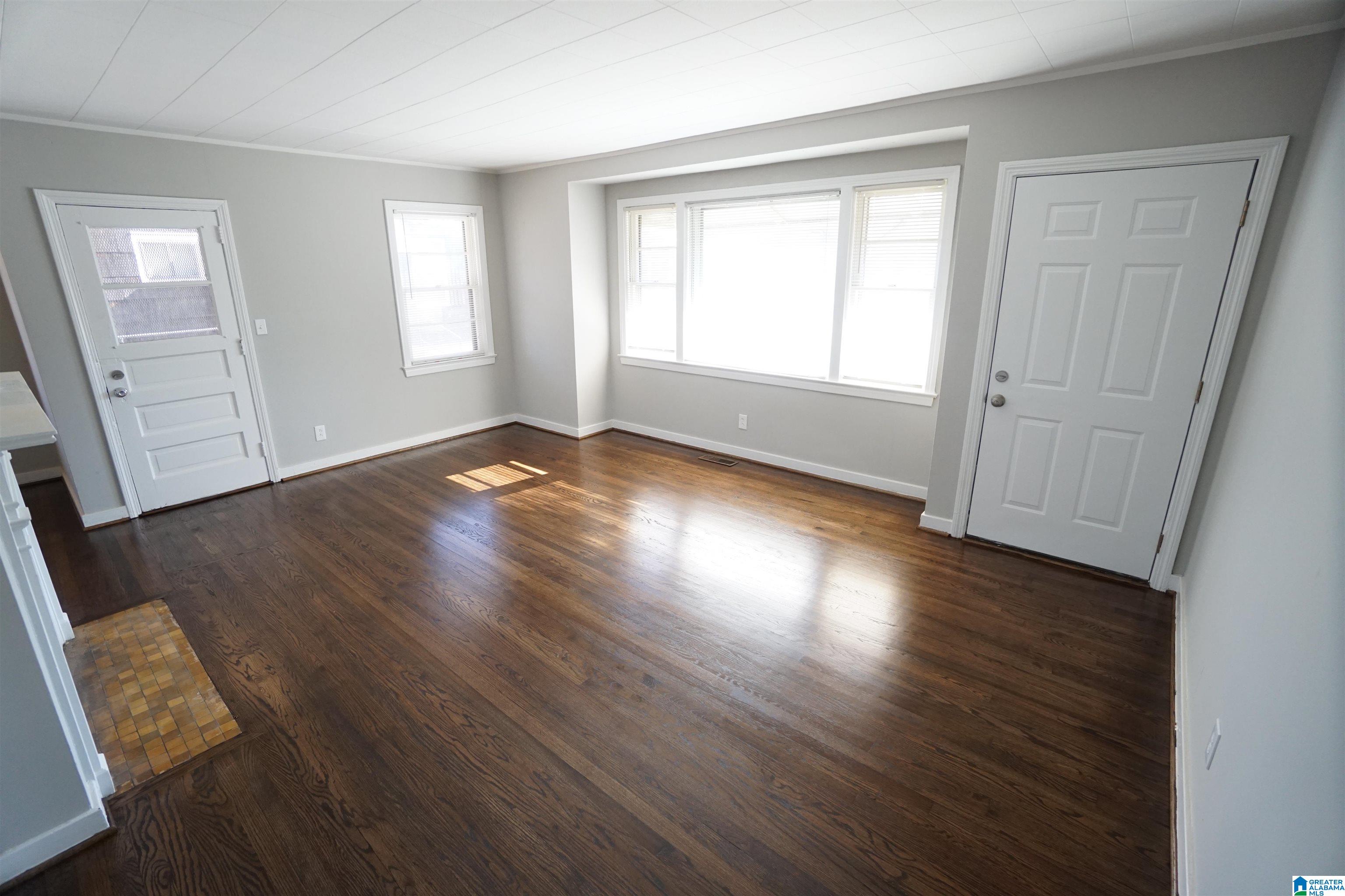 109 Woodward Road Birmingham, AL 35228 - Photo 6 of 9