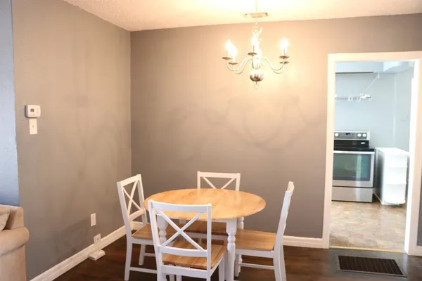 $1,350 | 2826 24th Street, Lubbock, TX 79410