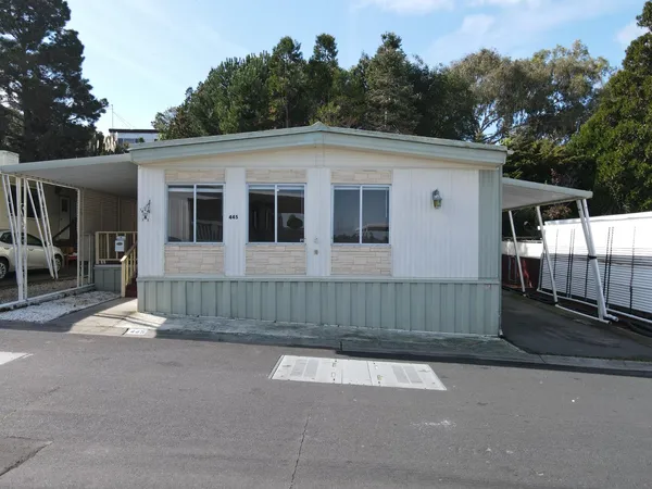 a view of a house with a garage