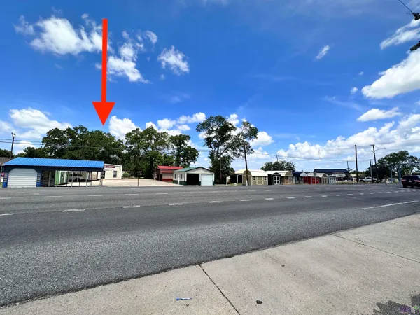 $399,900 | 11507 Highway 431, St. Amant, LA 70774