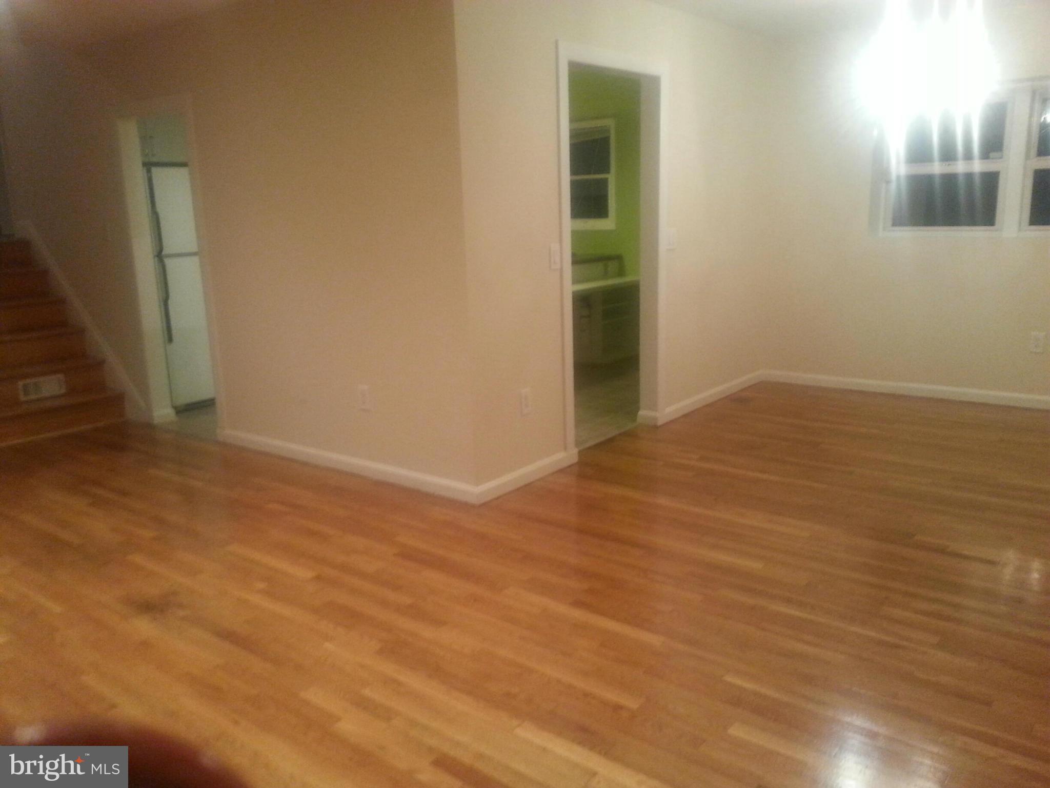 14221 Chesterfield Road Rockville, MD 20853 - Photo 6 of 8 View