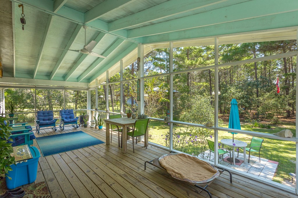 2066 Lighthouse Road Carrabelle, FL 32322 - Photo 17 of 53 Gallery Image 17