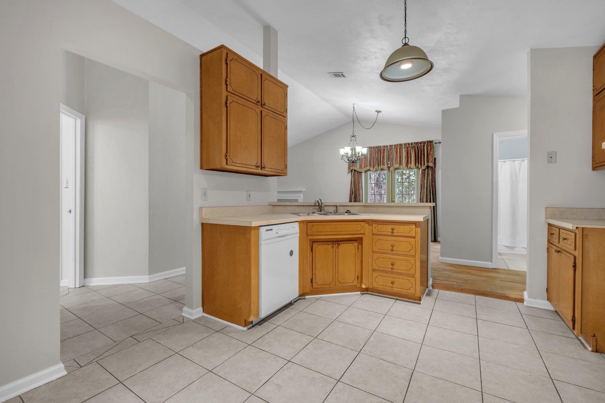 3831 Windermere Road Tallahassee, FL 32311 - Photo 2 of 36 Gallery Image 2