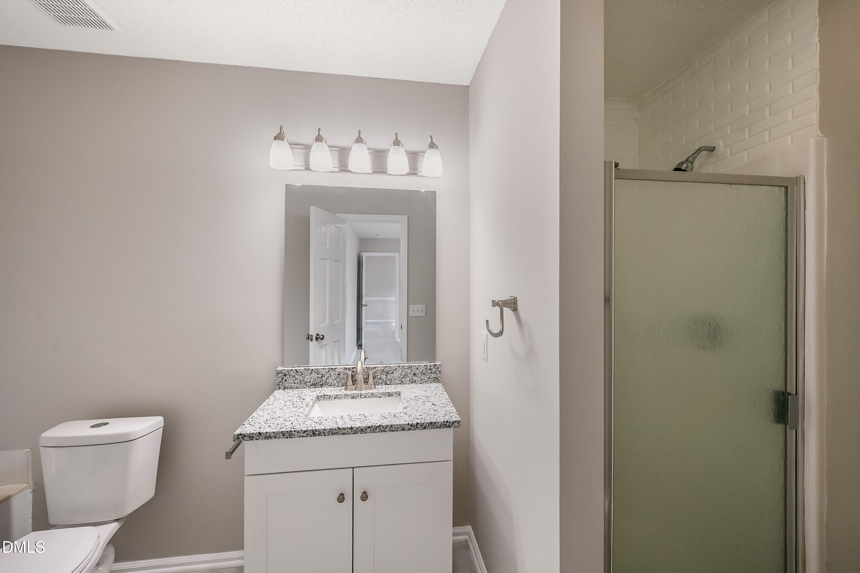 91 Violet Lane Coats, NC 27521 - Photo 13 of 23 91 Violet Ln_www.scalaphotograph.com-20