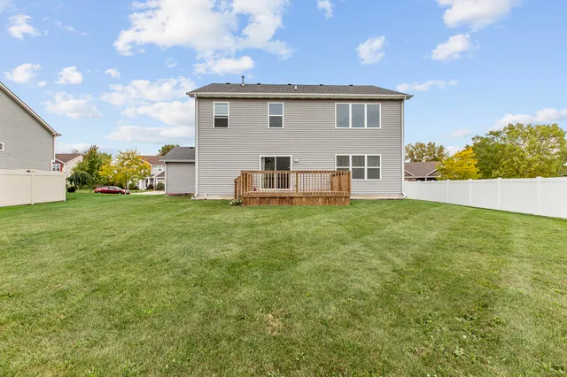 $424,999 | 2939 Winterberry Road, Portage, IN 46368