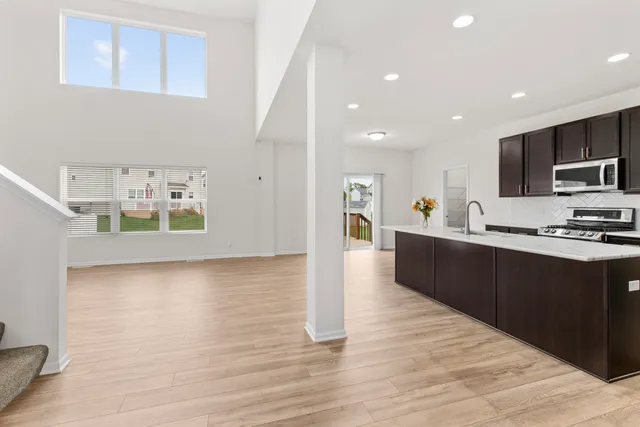 $424,999 | 2939 Winterberry Road, Portage, IN 46368