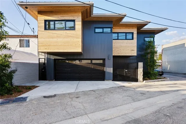 $4,775 | 922 West Clark Avenue, Unit 101, Burbank, CA 91506