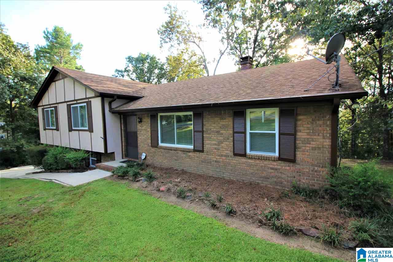1007 Navajo Trail Alabaster, AL 35007 - Photo 2 of 36