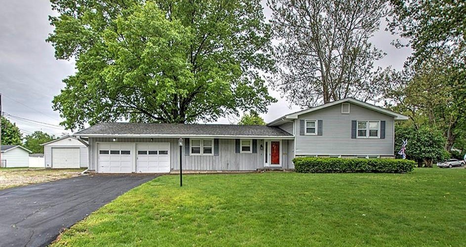 3219 Redlich Drive Decatur, IL 62521 - Photo 1 of 24 Gallery Image 1
