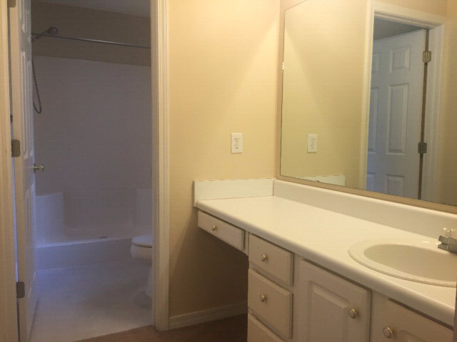 189 Robbins Boulevard Daphne, AL 36526 - Photo 12 of 17