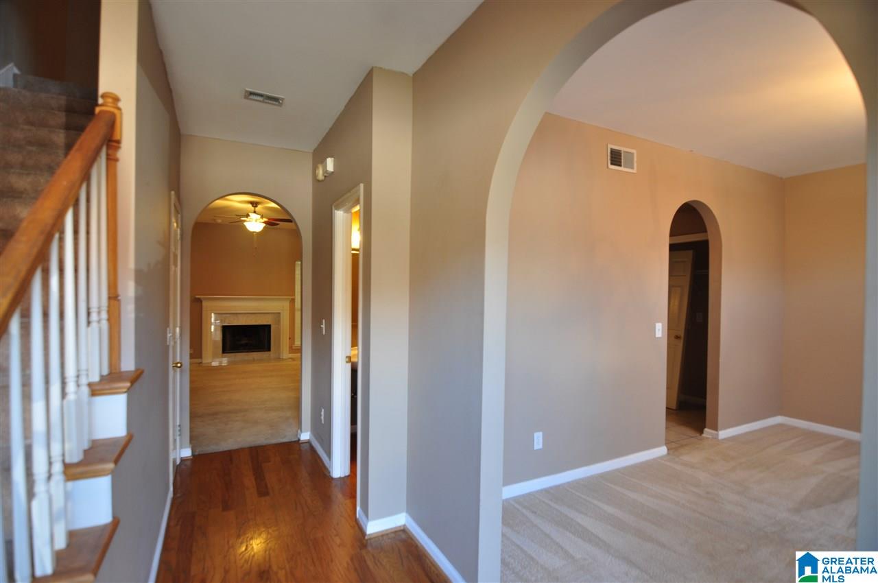 429 Cambrian Ridge Trail Pelham, AL 35124 - Photo 4 of 26