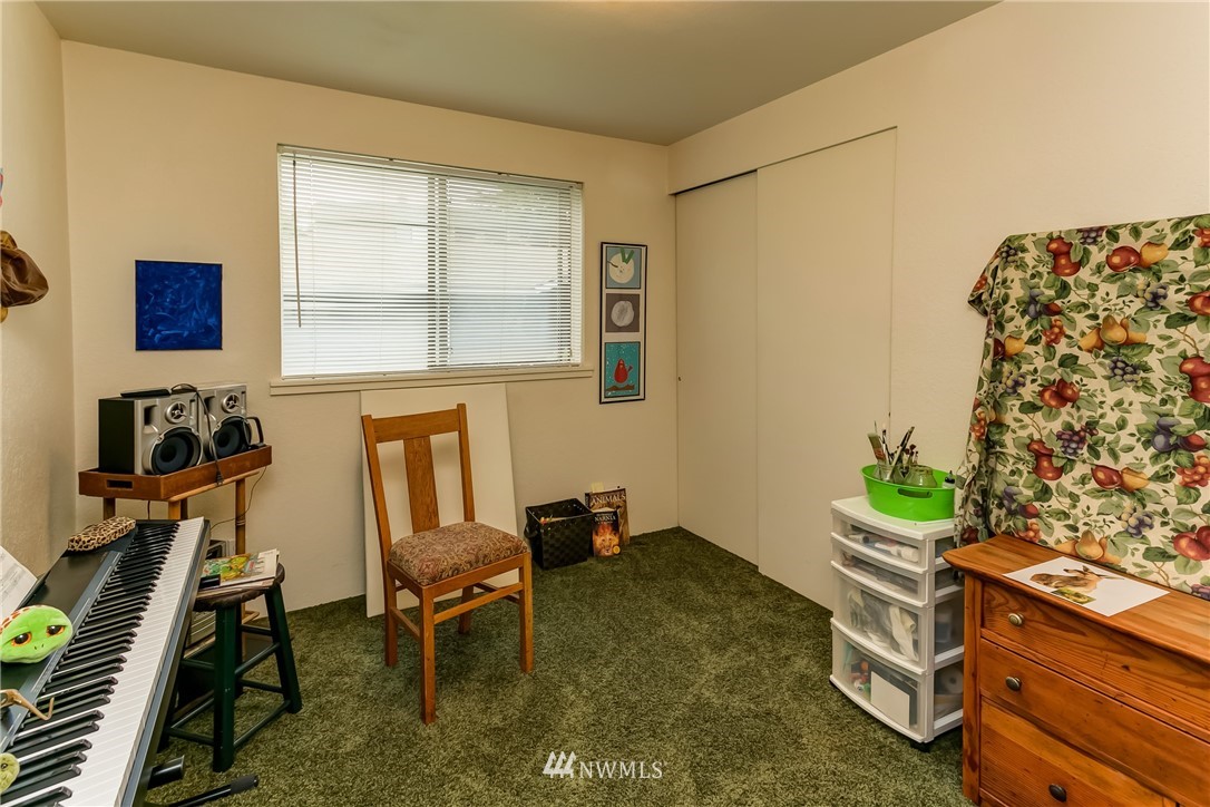 1450 Hillspring Road Bellingham, WA 98226 - Photo 12 of 25