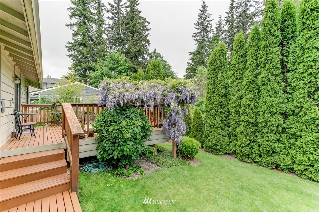 1450 Hillspring Road Bellingham, WA 98226 - Photo 22 of 25