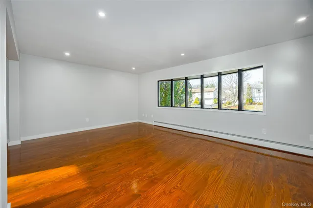 $649,950 | 91 Creamery Drive, New Windsor, NY 12553