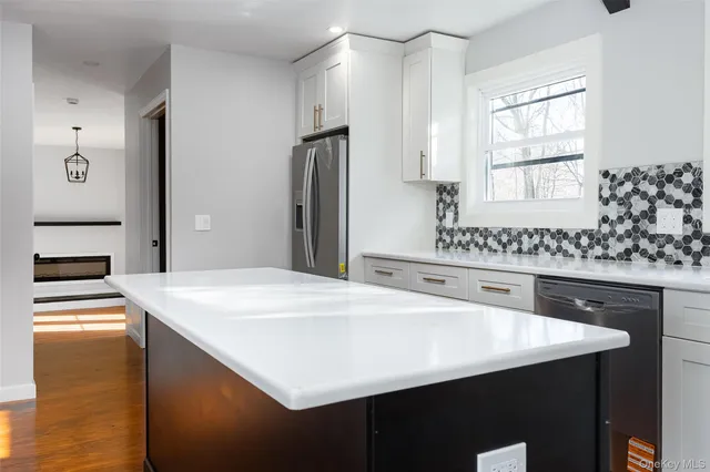 $649,950 | 91 Creamery Drive, New Windsor, NY 12553