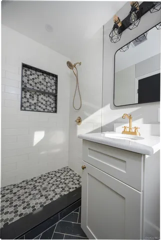 $649,950 | 91 Creamery Drive, New Windsor, NY 12553