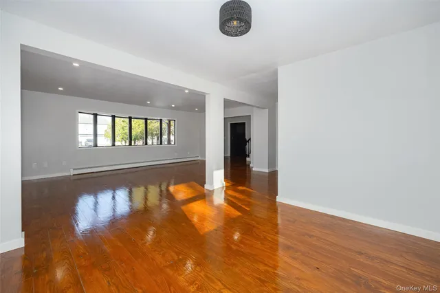 $649,950 | 91 Creamery Drive, New Windsor, NY 12553