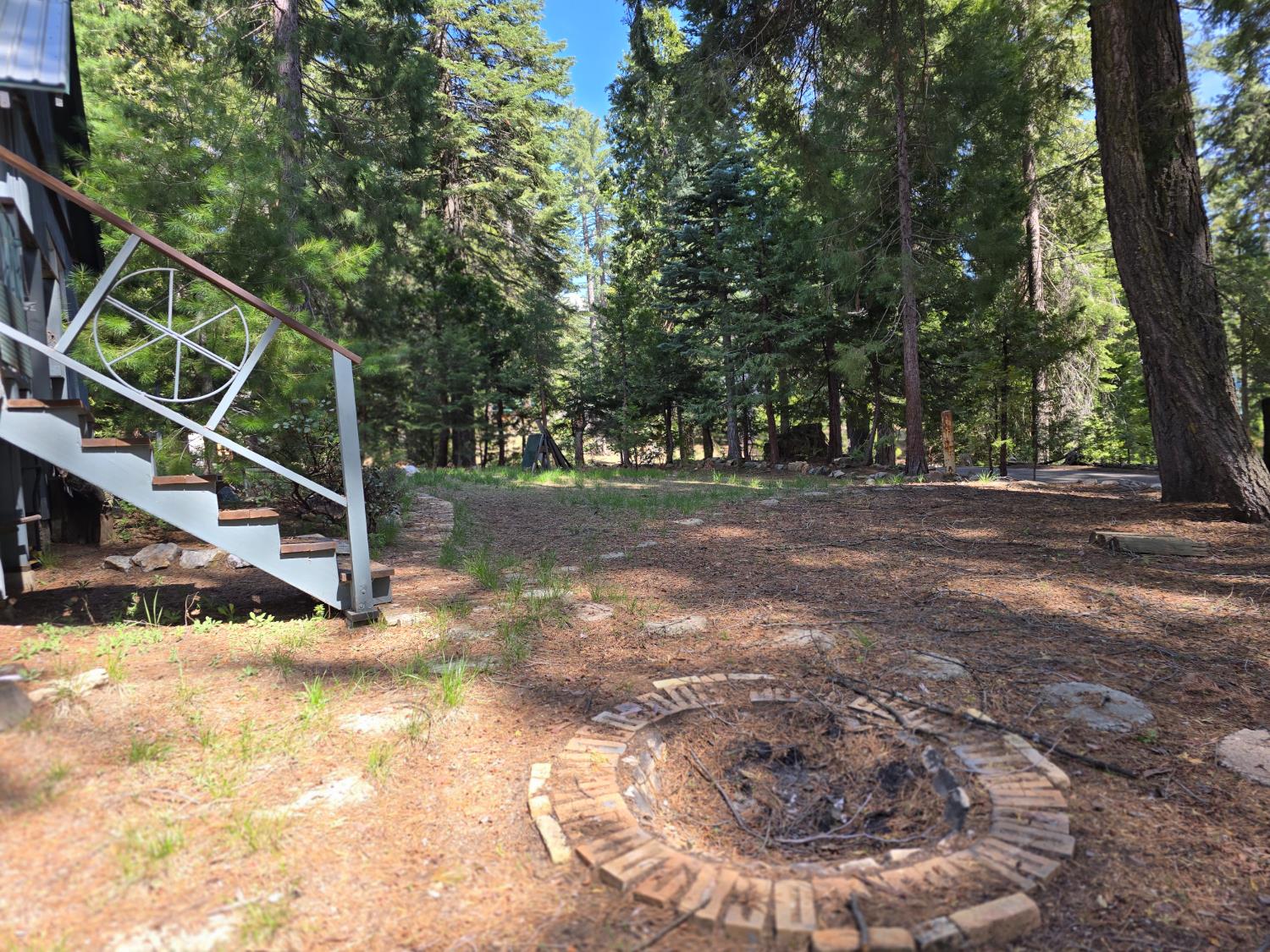 83703 Hazel Lane Wilsonia, CA 93633 - Photo 19 of 22 a view of outdoor space with trees