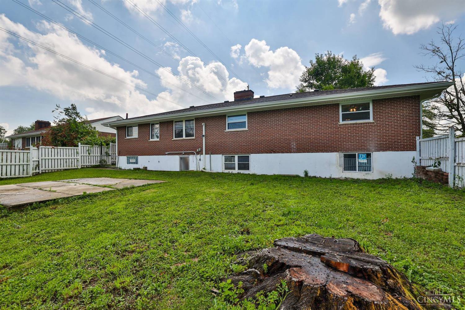 8698 Cox Road West Chester, OH 45069 - Photo 31 of 34