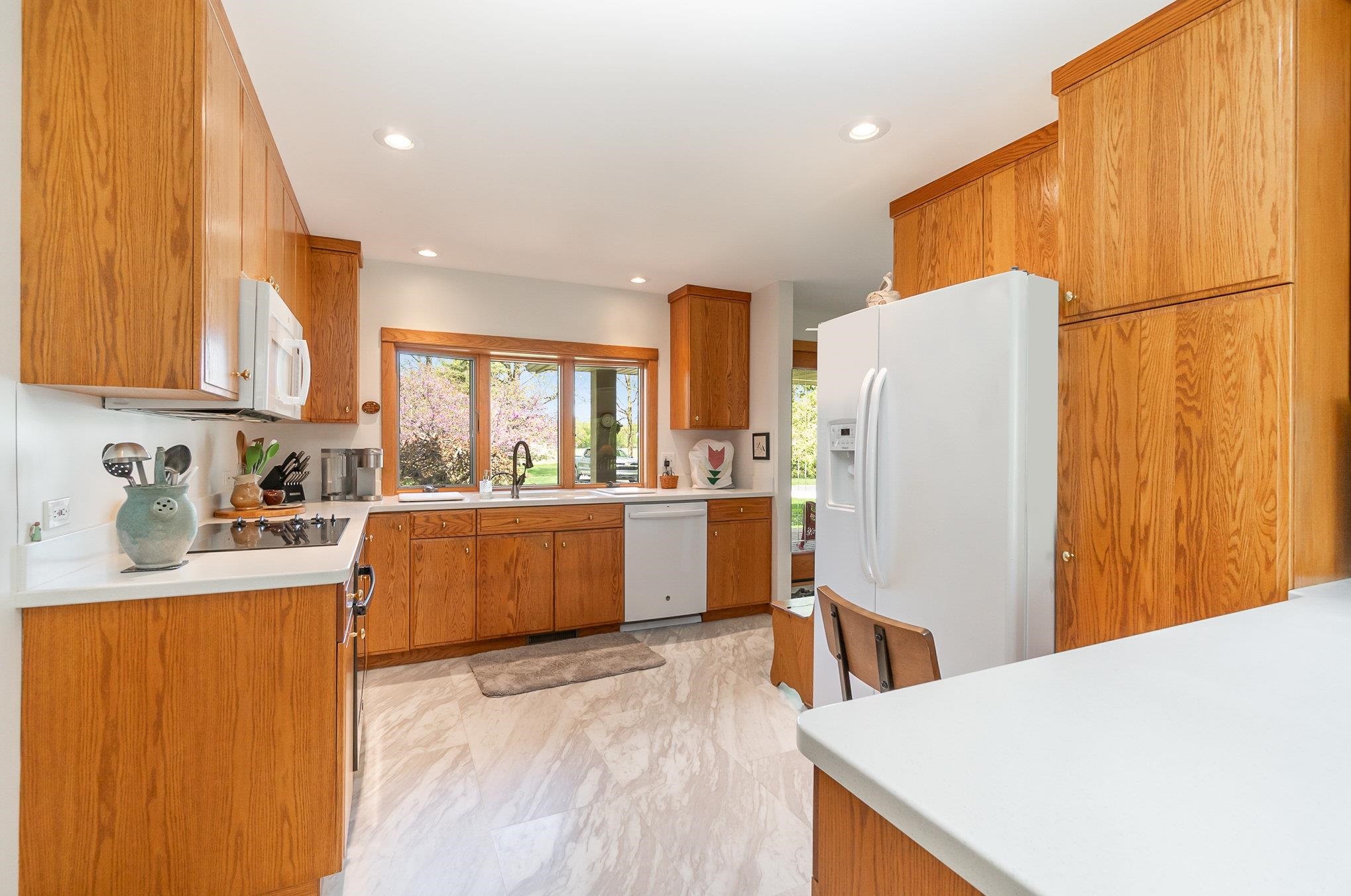 799 West River Road Auburn, MI 48611 - Photo 17 of 56