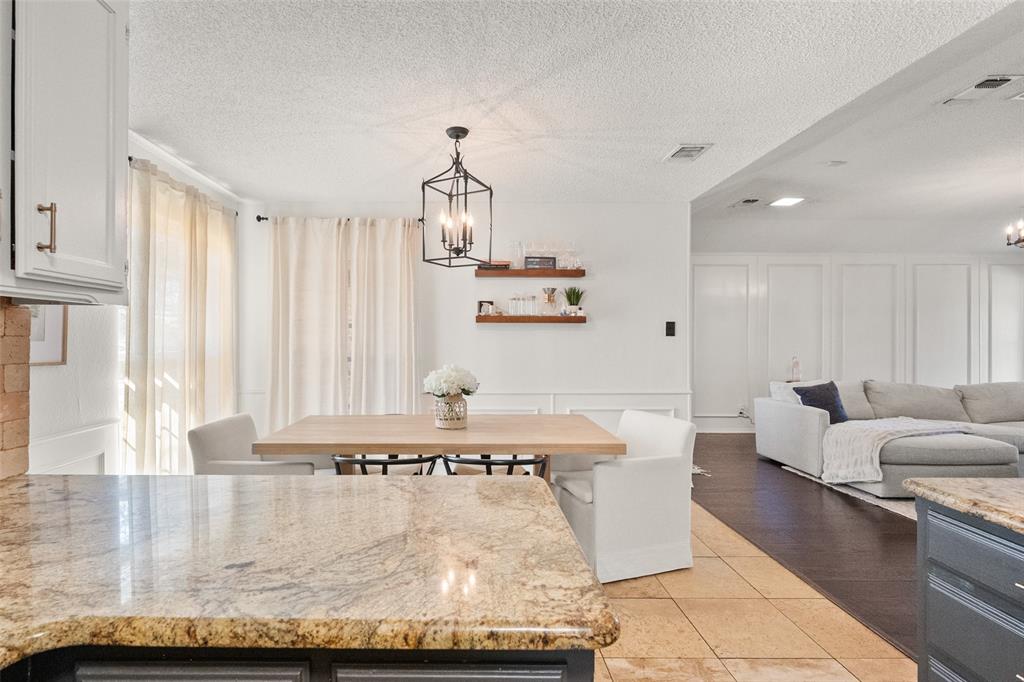 5008 Hawkins Cemetery Road Arlington, TX 76017 - Photo 6 of 35