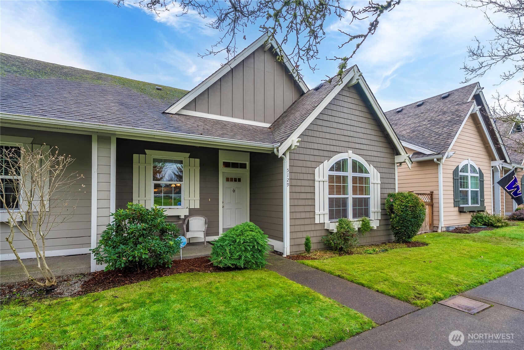 5129 66th Avenue Southeast Lacey, WA 98513 - Photo 2 of 32