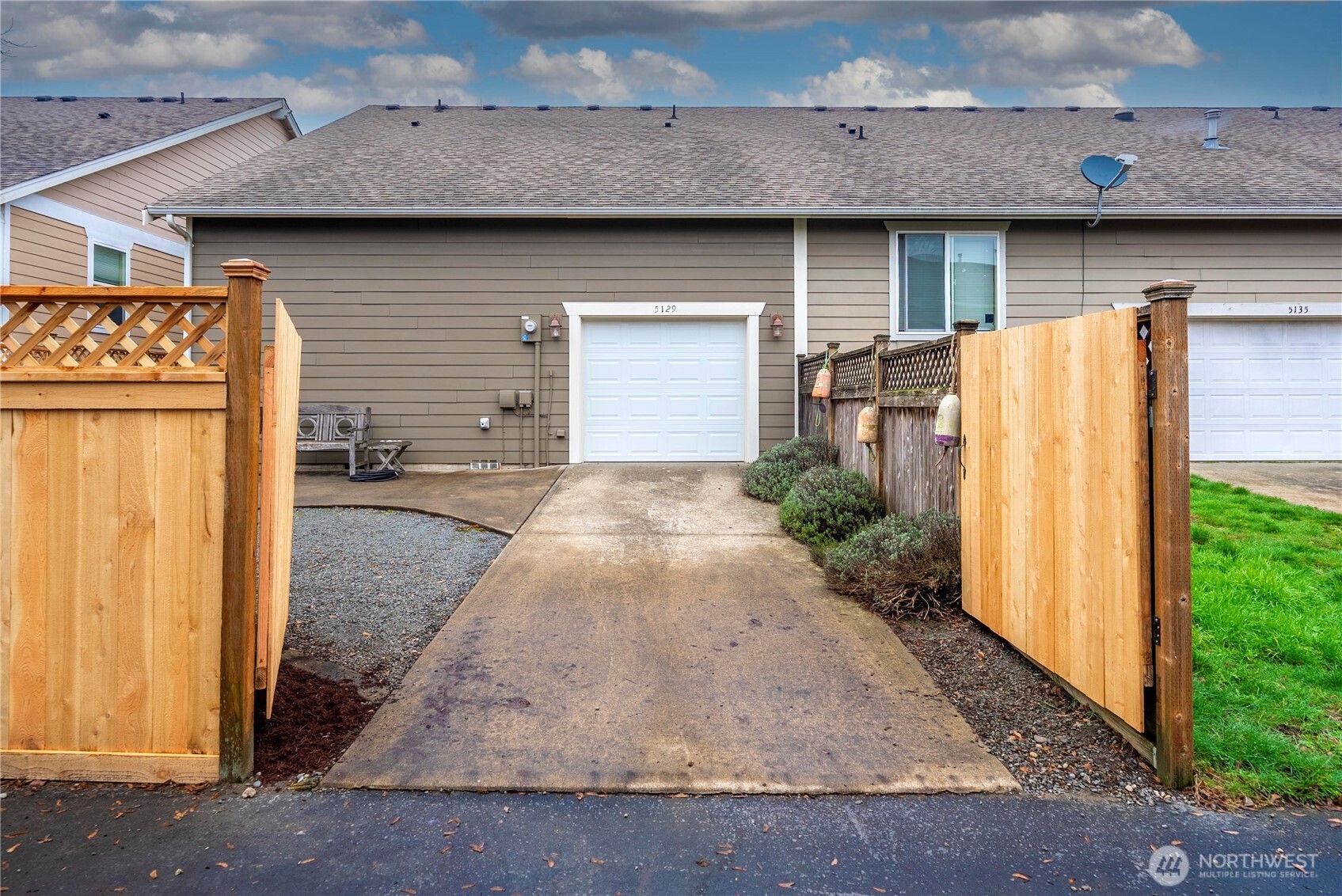 5129 66th Avenue Southeast Lacey, WA 98513 - Photo 28 of 32