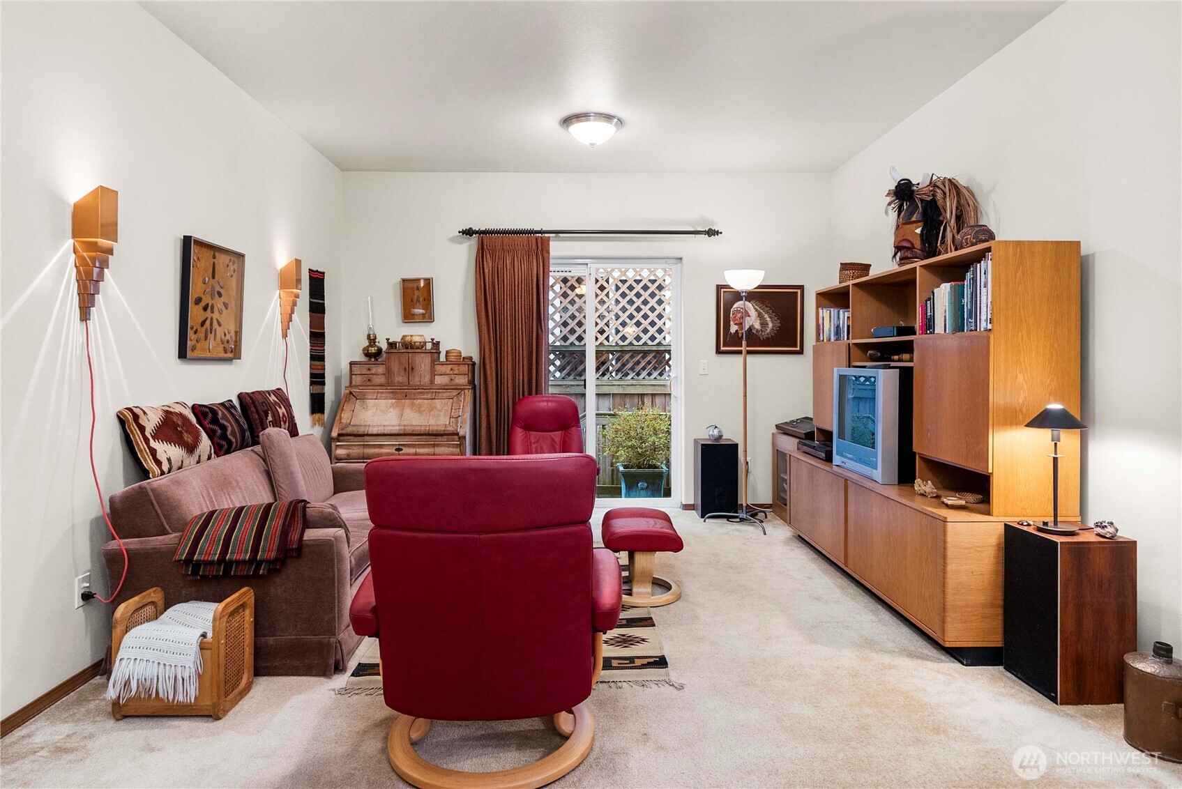 5129 66th Avenue Southeast Lacey, WA 98513 - Photo 5 of 32