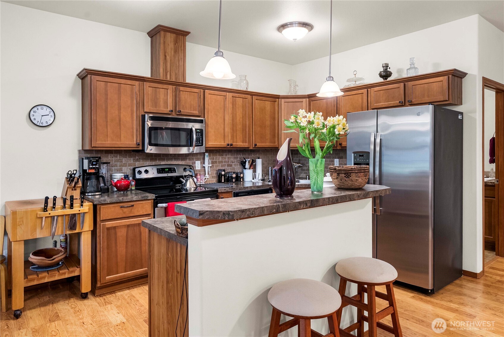 5129 66th Avenue Southeast Lacey, WA 98513 - Photo 10 of 32