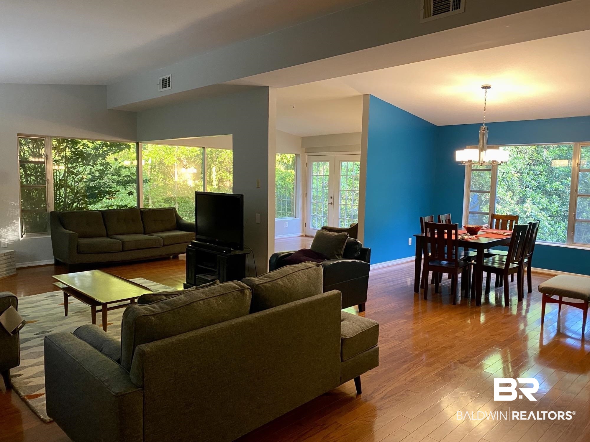 4205 Taurus Drive Mobile, AL 36693 - Photo 2 of 22