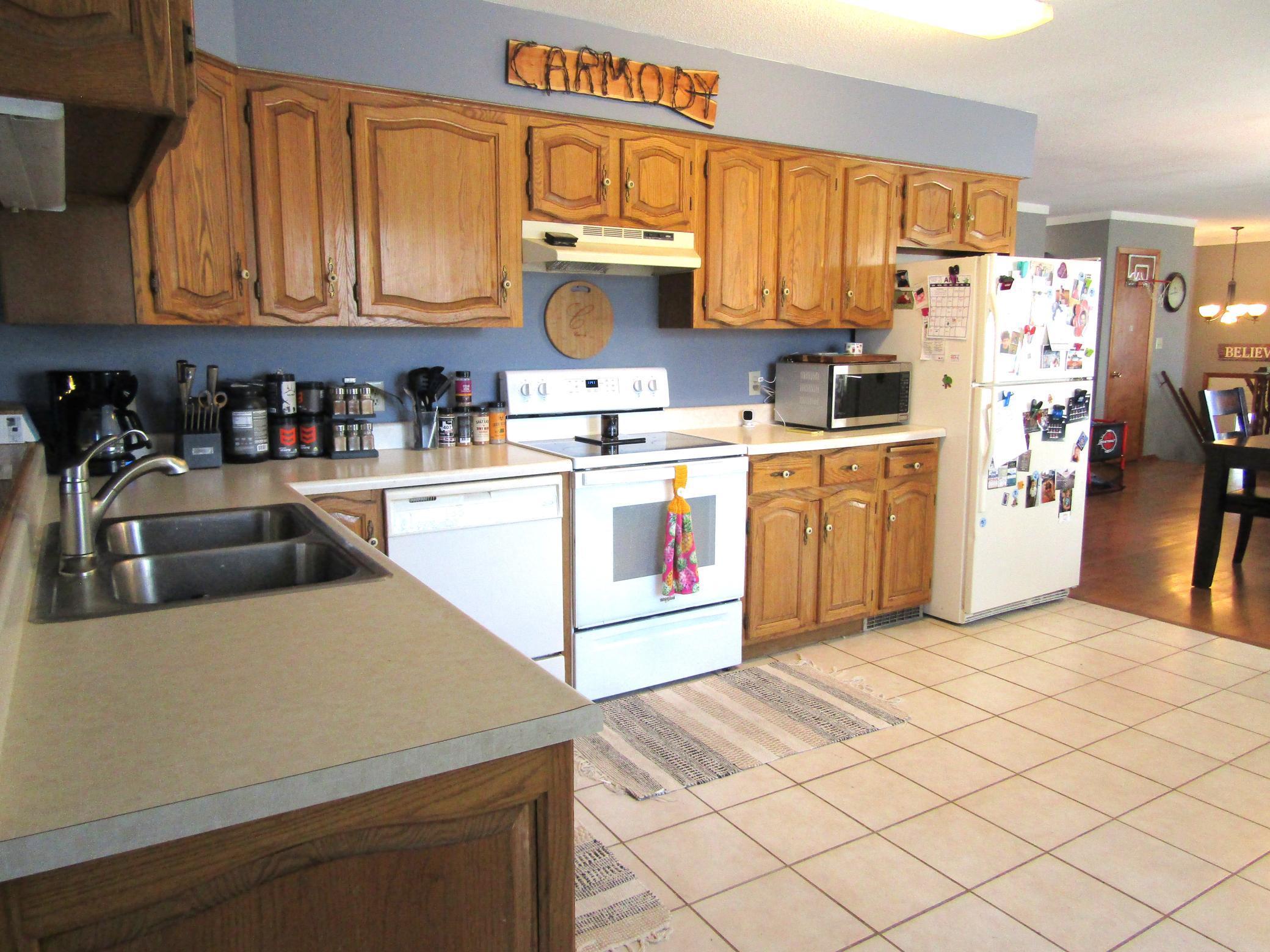 107 3rd Avenue Madison, MN 56256 - Photo 6 of 27