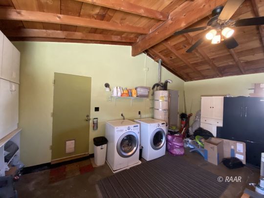 413 Karin Street Ridgecrest, CA 93555 - Photo 15 of 20 a utility room with dryer and washer