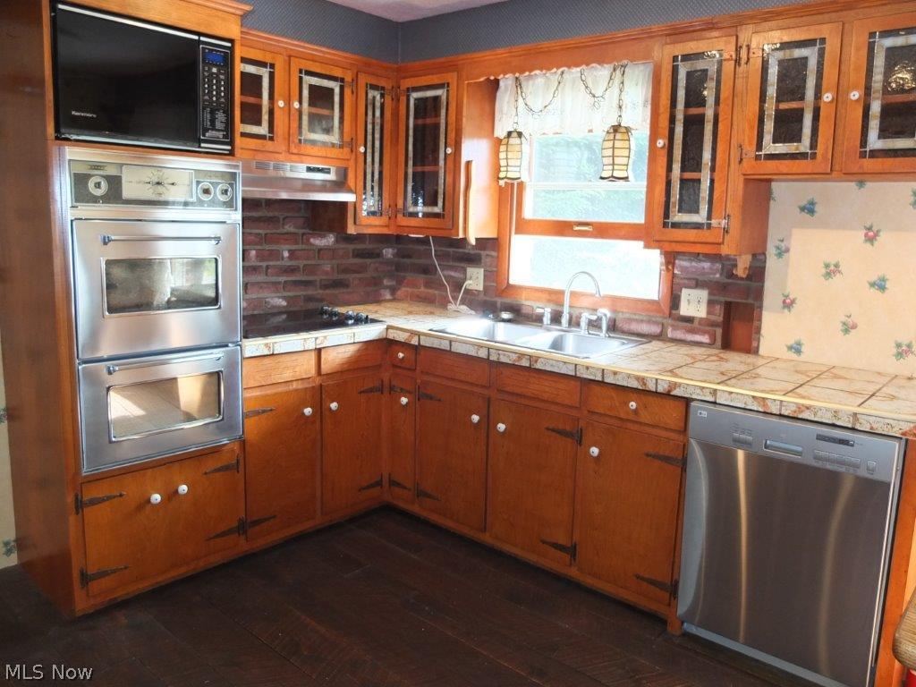 5891 Springlake Road Northwest Canton, OH 44718 - Photo 5 of 20 Fully applianced kitchen with double wall oven.