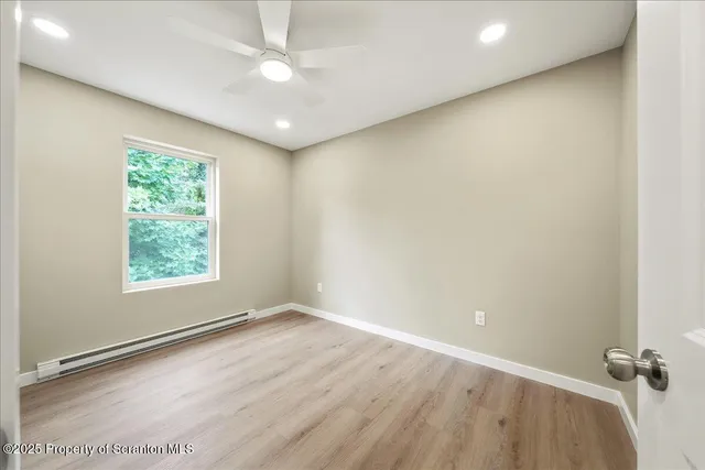 $2,000 | 820 822 Delaware Street, Scranton, PA 18509