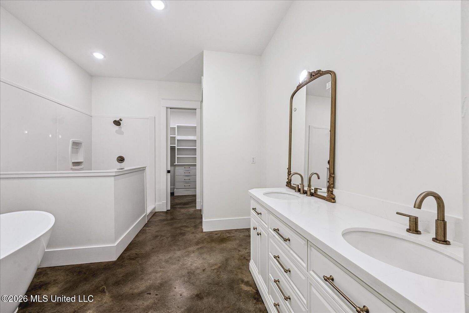 175 Fulmer Road, Unit B Como, MS 38619 - Photo 17 of 39 17-2962458sj-15-47 Fulmer Rd