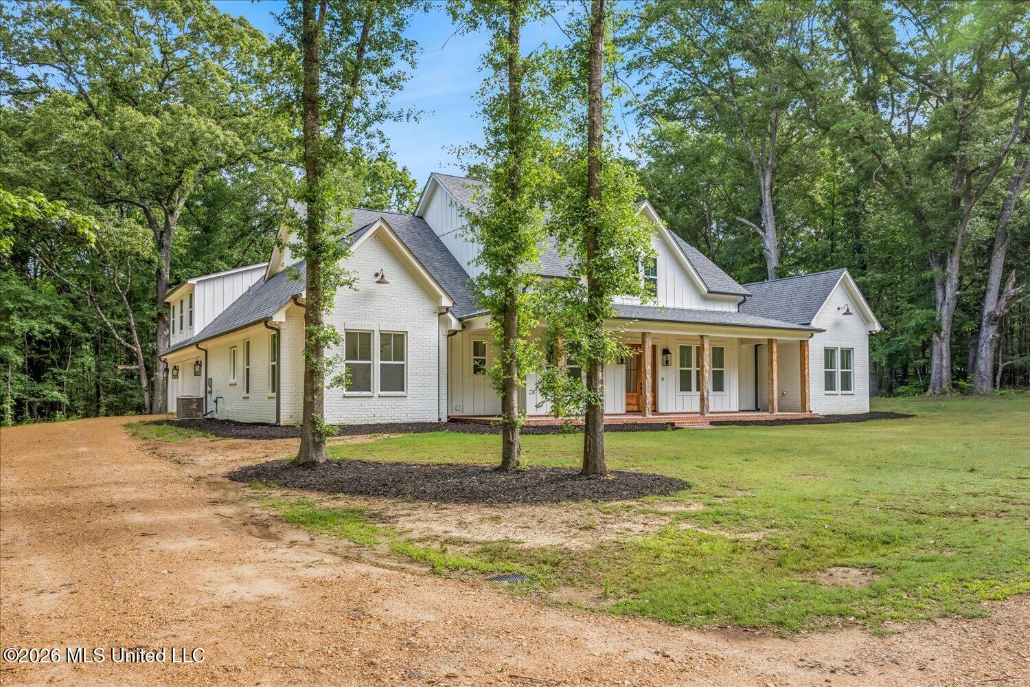 175 Fulmer Road, Unit B Como, MS 38619 - Photo 3 of 39 05-2962458sj-03-47 Fulmer Rd