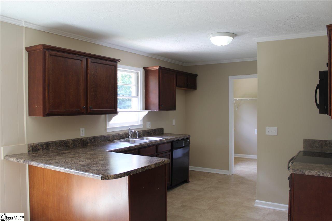 507 Reid School Road Taylors, SC 29687 - Photo 5 of 16 Gallery Image 5