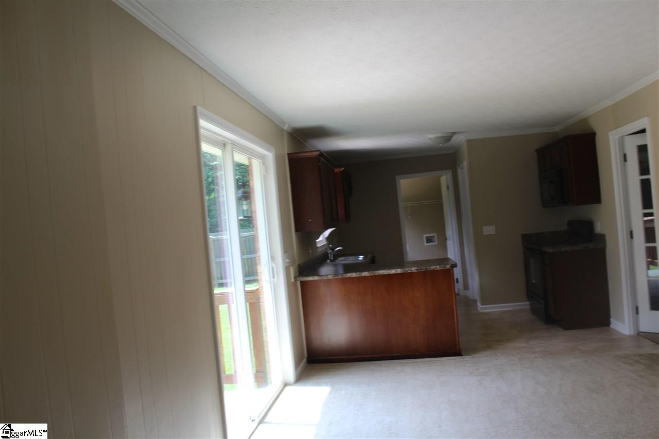 507 Reid School Road Taylors, SC 29687 - Photo 6 of 16 Gallery Image 6