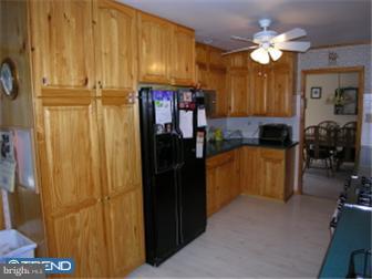 702 Chatham Road Fairless Hills, PA 19030 - Photo 4 of 12 Kitchen