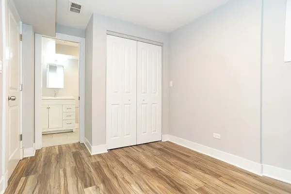 $2,800 | 4906 North Rockwell Street, Unit G, Chicago, IL 60625