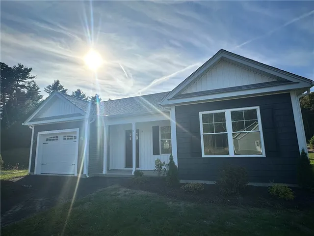 $340,000 | 2 Jack Pine Road, Coventry, RI 02816